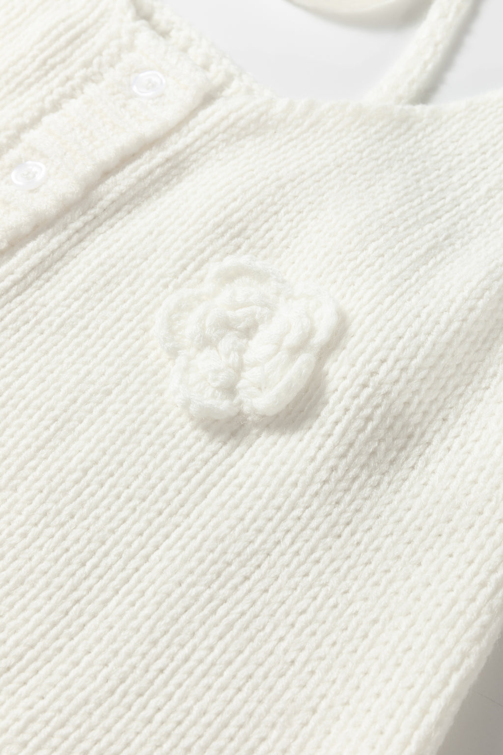 White 3D Flower Spaghetti Straps Sweater Vest