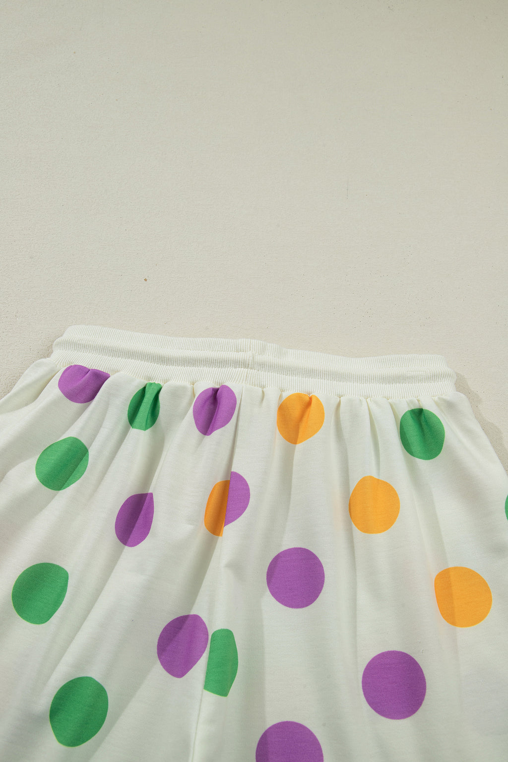 Beige Polka Dot Print Drop Shoulder Pullover Drawstring Jogger Pant Set