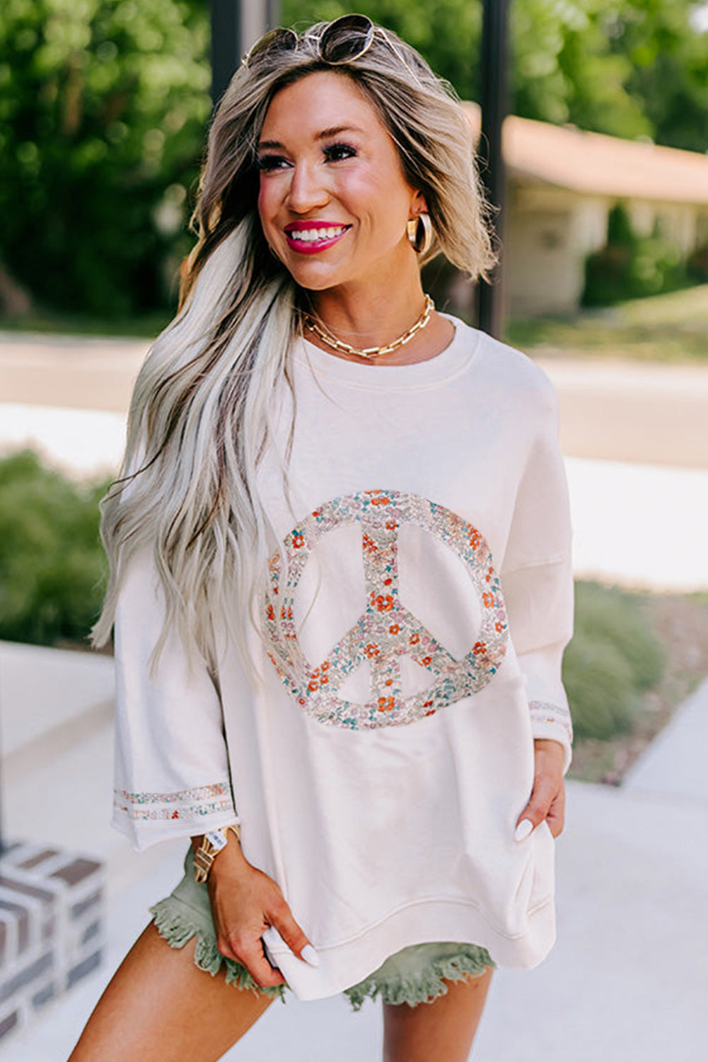 Beige Flower Patch Graphic Exposed Seam Wide Sleeve Top