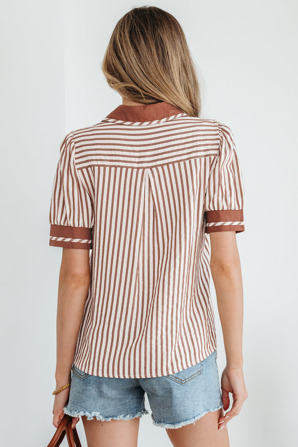 Black Stripe Collared Split Neck Short Bubble Sleeve Blouse