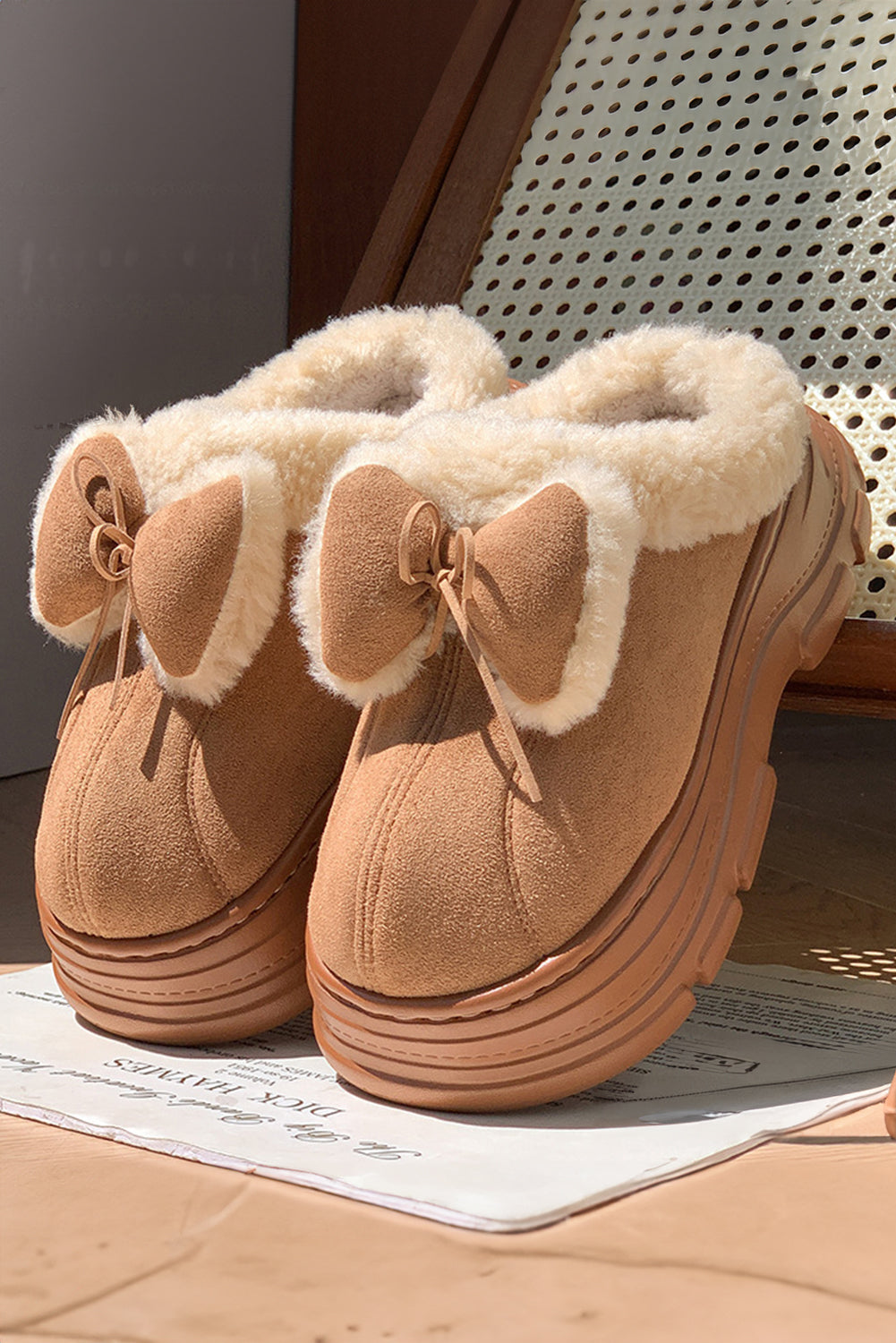 Straw Yellow Cozy Faux Fur Lined Bow Decor Clog Slippers