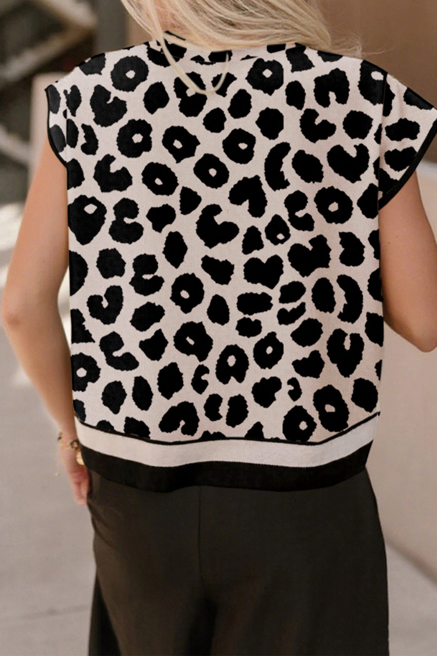 Black Leopard Print High Neck Short Sleeve Sweater