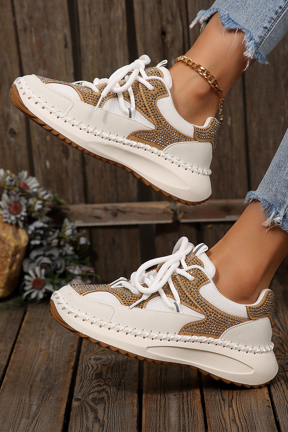Fiery Red Rhinestone Embellished Color Block Patchwork Lace-up Breathable Sneakers