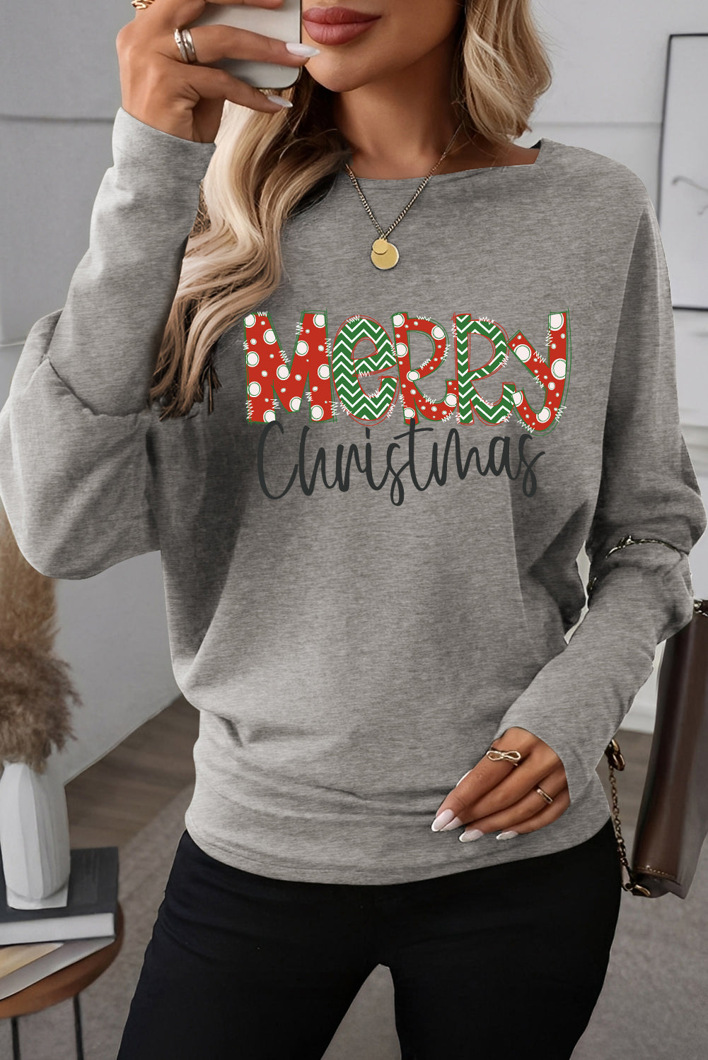 Four Leaf Clover Solid Color Extended Cuffs Long Sleeve Top