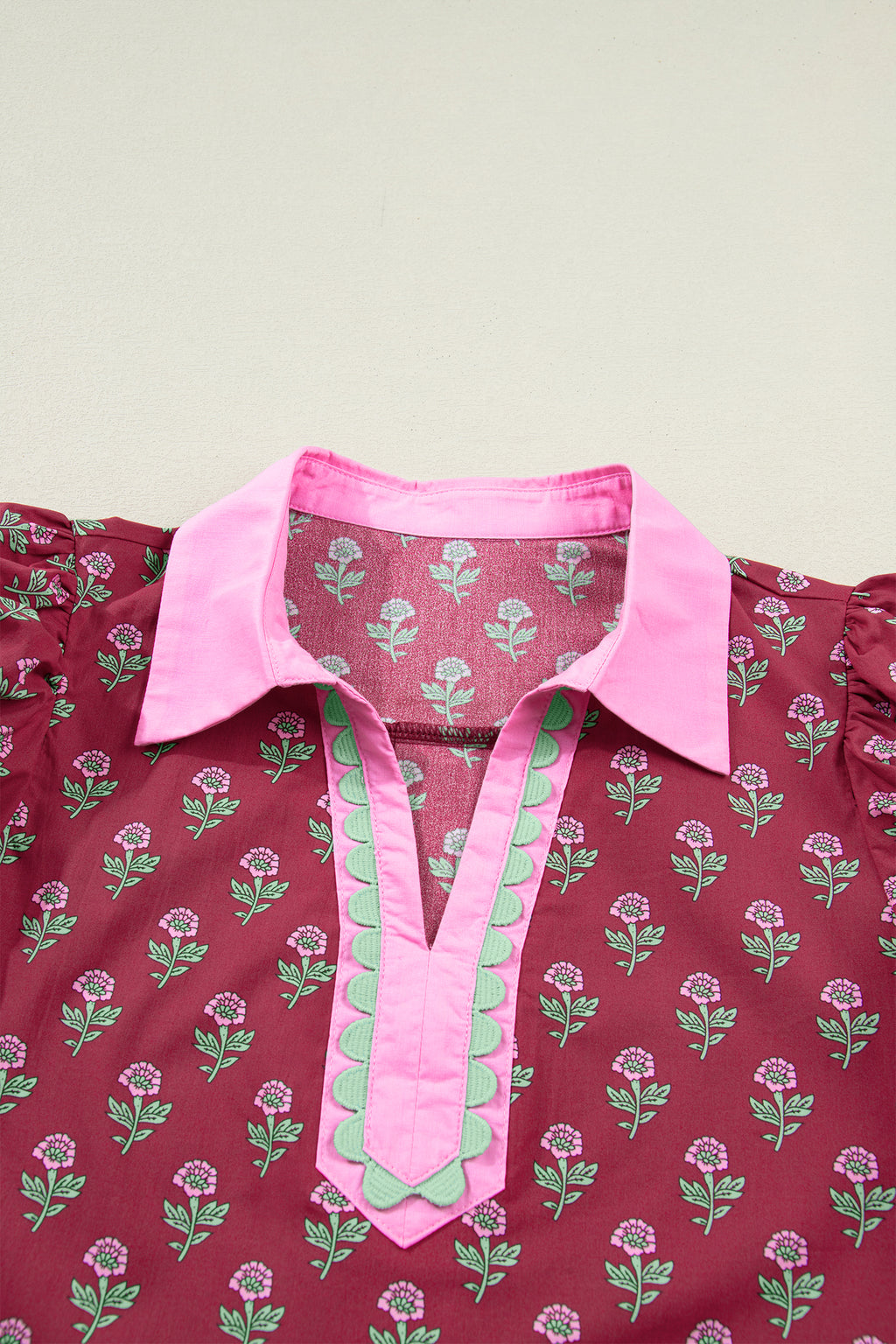 Red Contrast Collared V Neck Ricrac Trim Short Puff Sleeve Flower Blouse
