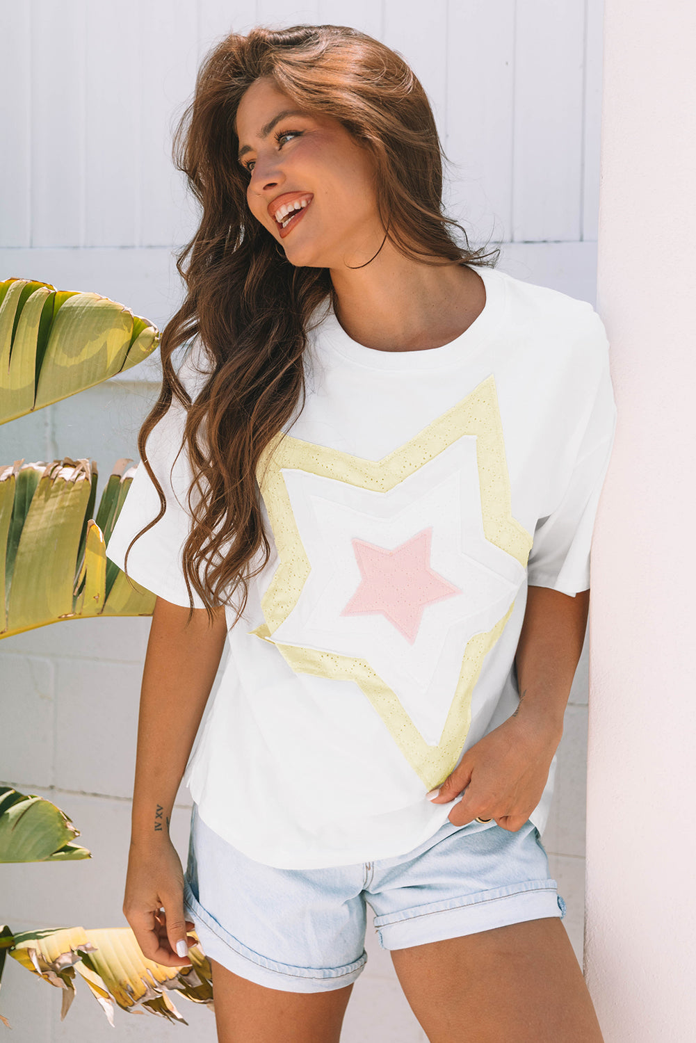 Light Pink Eyelet Lace Star Applique Plus Size T Shirt