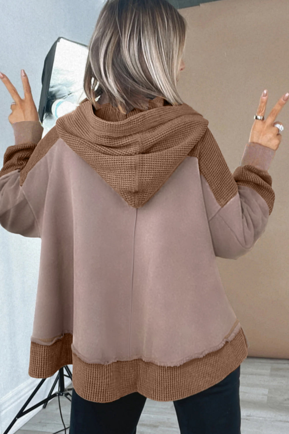 Goat Waffle Contrast Patchwork Plus Size Pocketed Hoodie