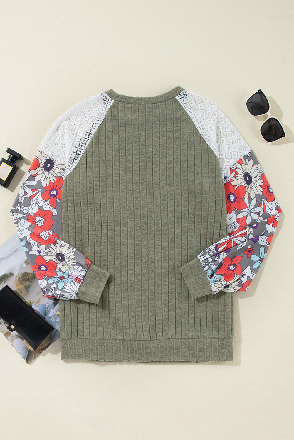 Vineyard Green Plus Size Textured Floral Patchwork Raglan Sleeve Blouse