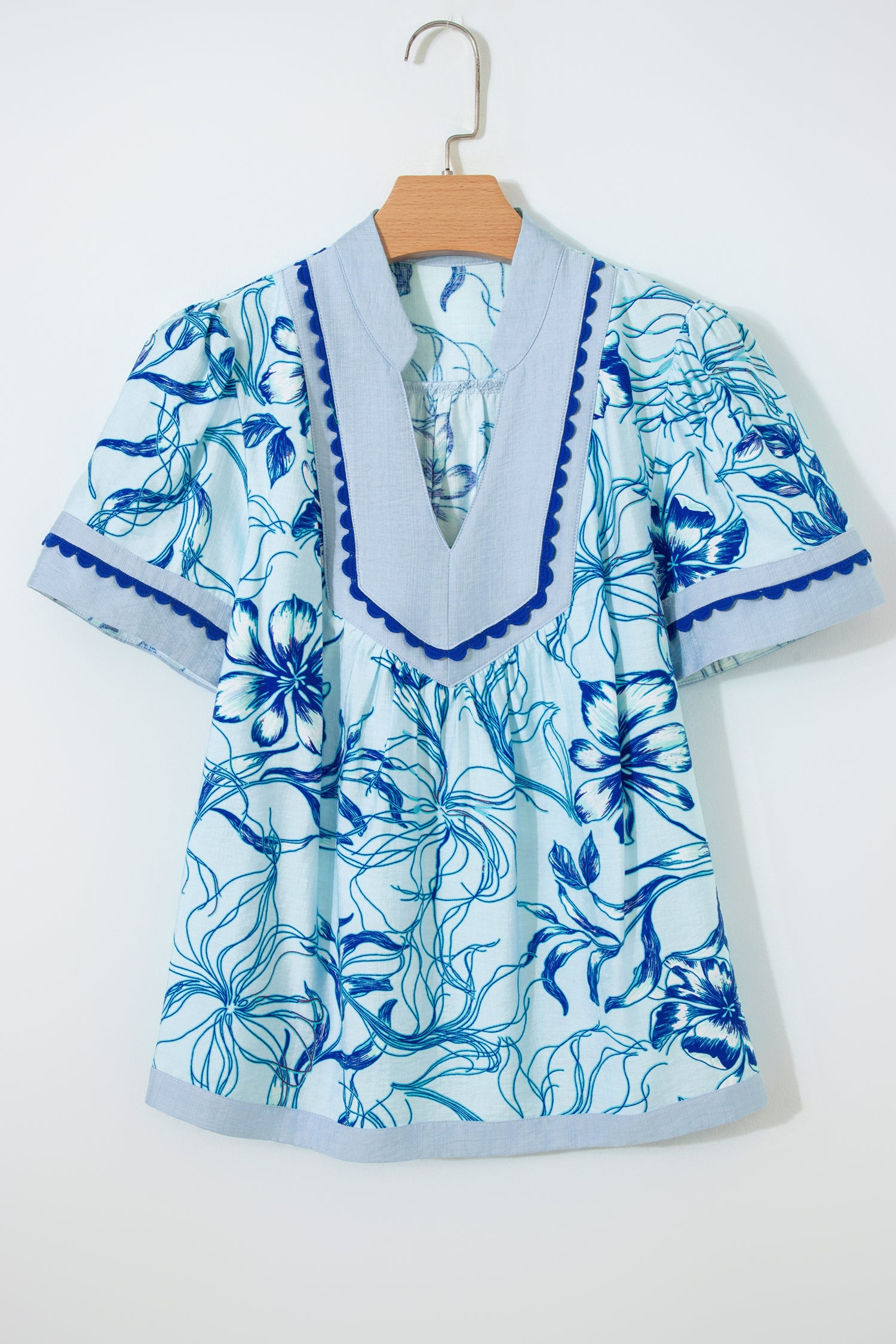 Sky Blue Plus Size Scalloped Trim Floral Short Sleeve Blouse