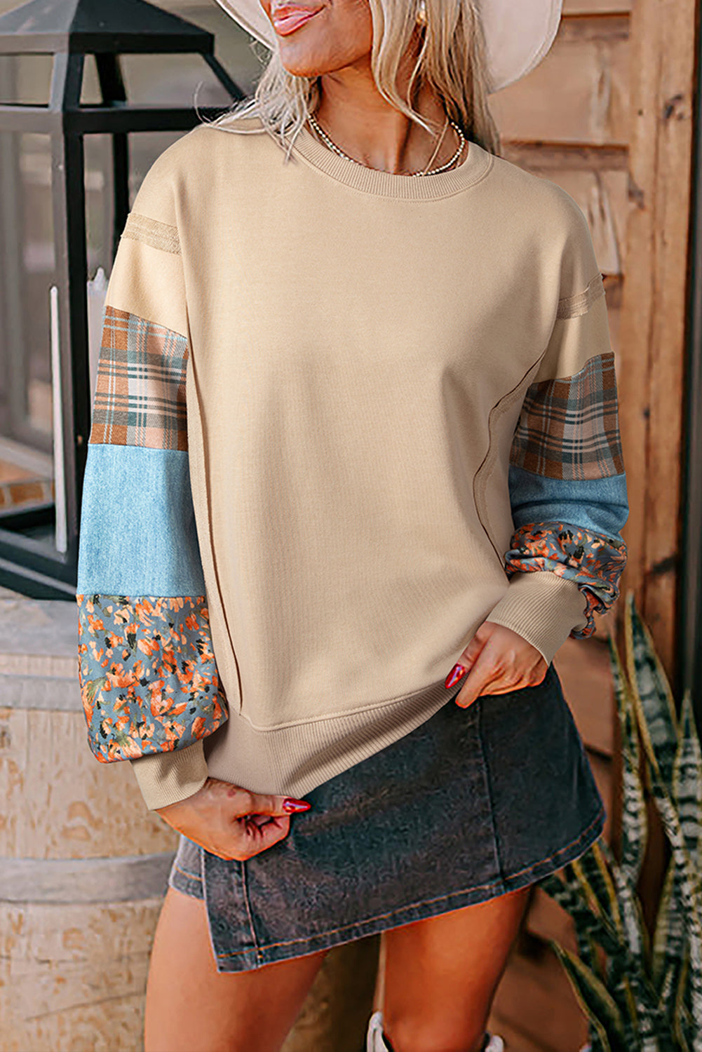 Red Sandalwood Plaid Colorblock Patchwork Sleeve Raw Seam Sweatshirt