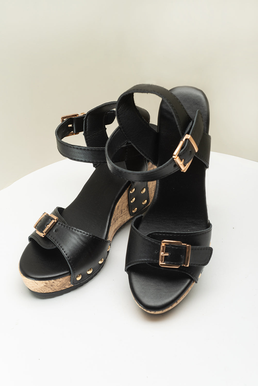Black Rivet Buckle Closure Wedge Sandals